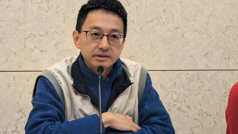 上周新冠死亡78例創半年新高 羅一鈞憂228後疫情升溫