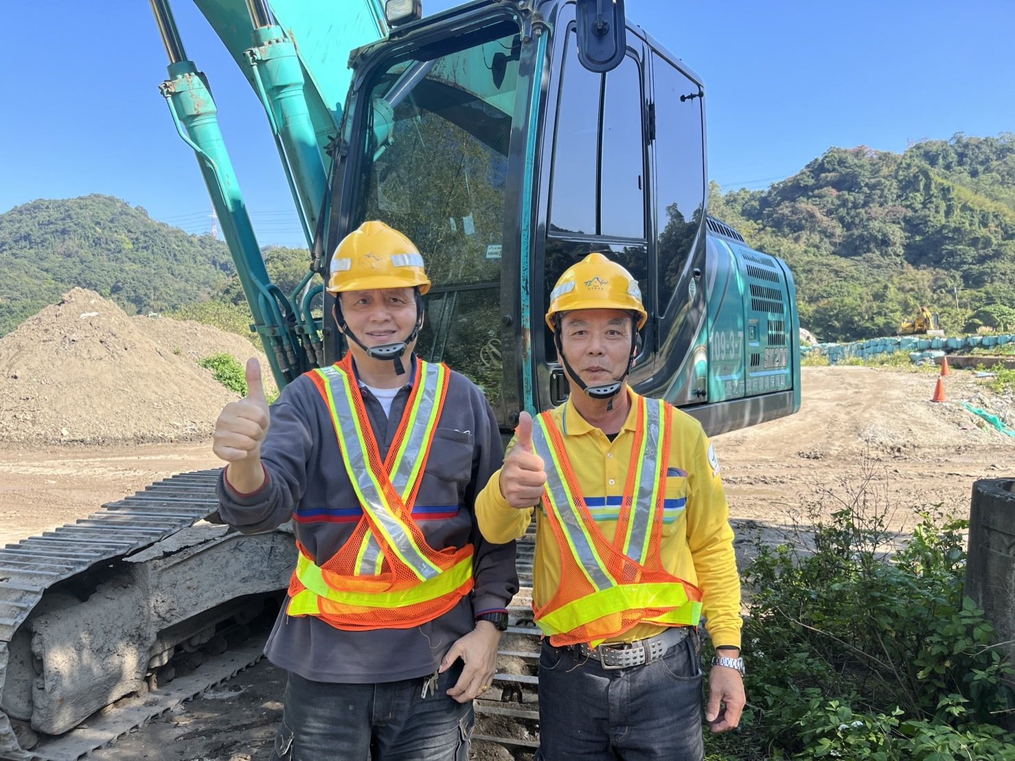 北市每年處理9萬床廢棄彈簧床墊　「拆解王」每分鐘拆一床