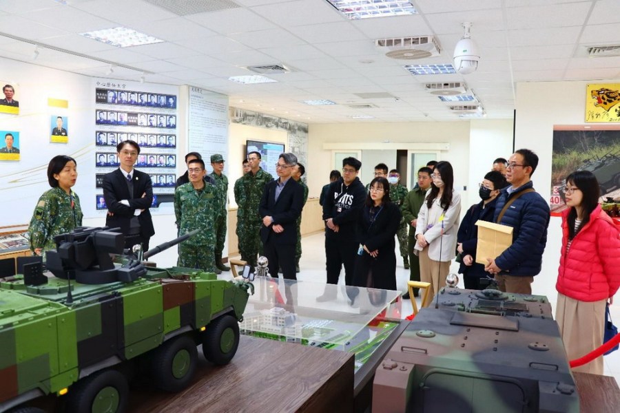 加強偵辦軍法案件溝通 南投檢與軍方舉行業務聯繫會議 210 加強偵辦軍法案件溝通 南投檢與軍方舉行業務聯繫會議 209