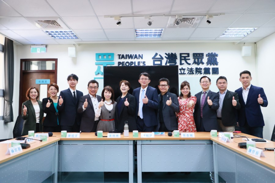 【有影】陸配取得我國身分證須6年 民眾黨團主張應縮短至4年 204 台灣民眾黨團成員資料照。