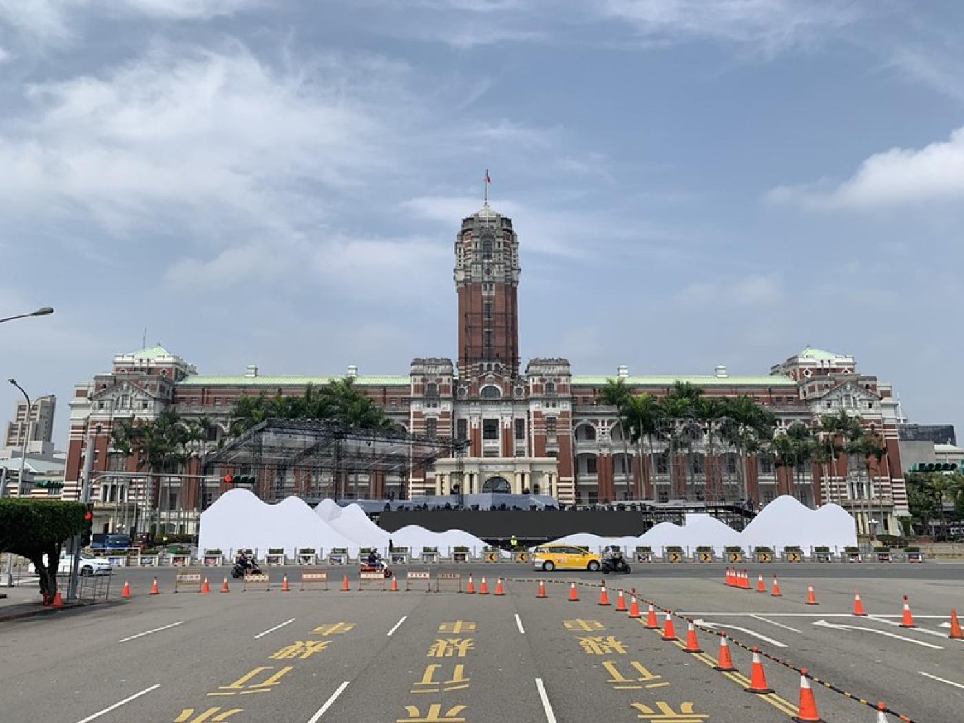 古姓上兵在總統府(圖)執勤時,持槍自我傷害身亡。總統府提供