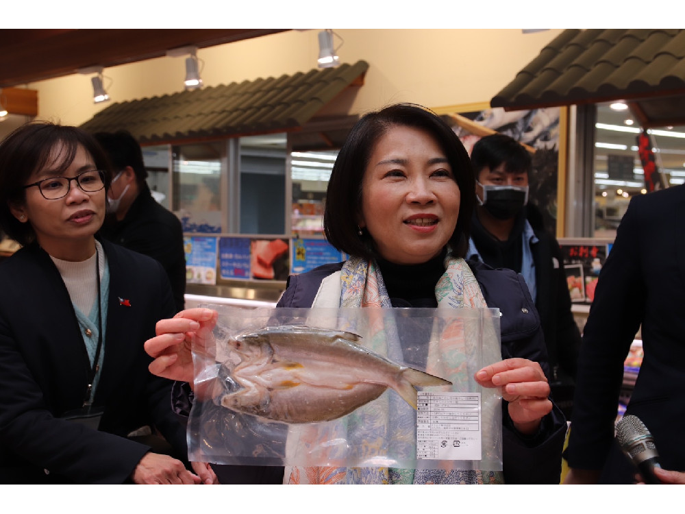 屏東好物上架熊本超市周春米化身超級試吃員  嚴選十家產品搶佔商機日本人也看好