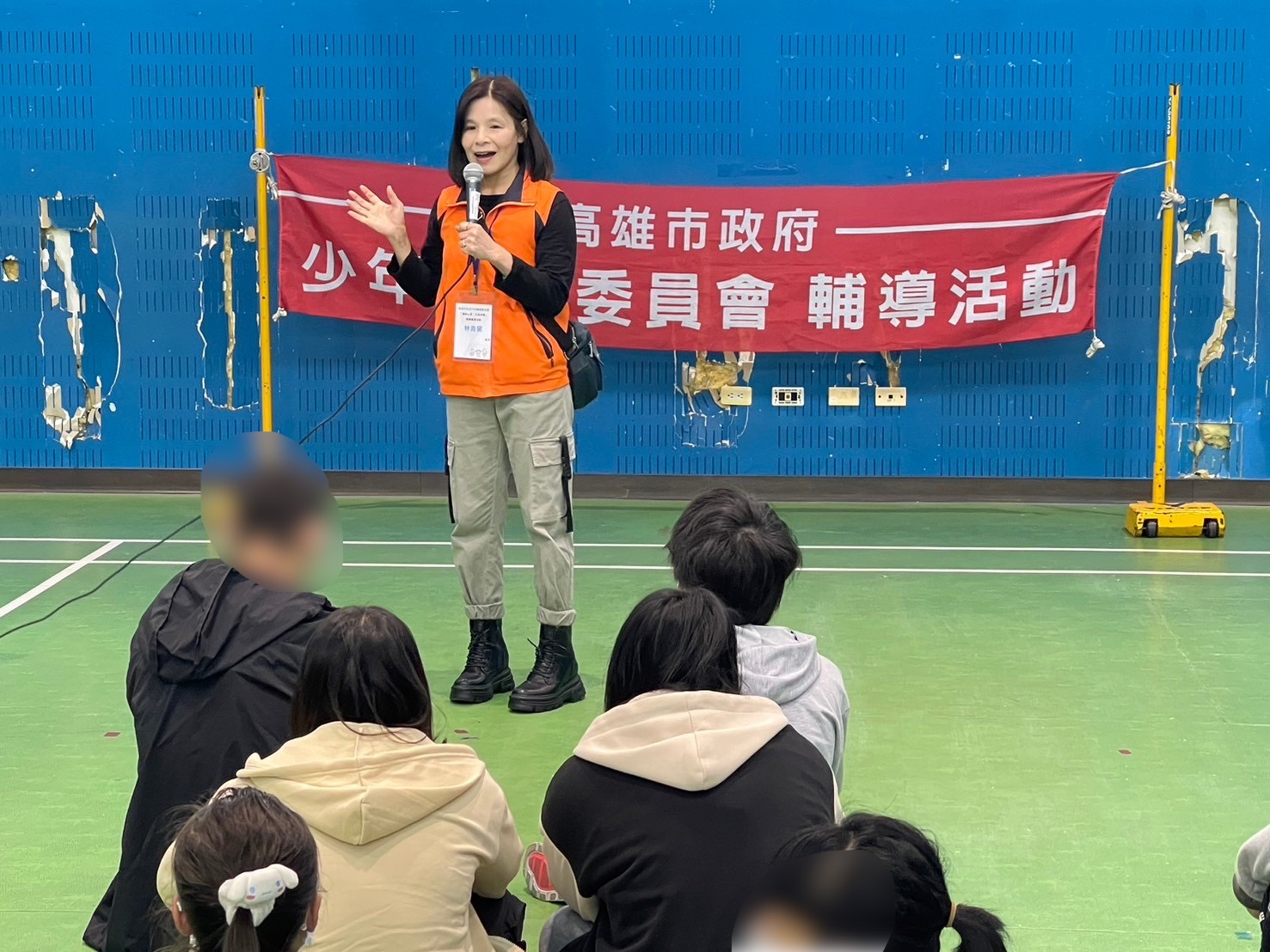 活動邀請了豆子劇團團長葉俊伸擔任導師，透過聲音、肢體、感官和表情的訓練，讓參與者體驗到表演創作和戲劇演繹的樂趣。〈圖/記者蔡宗武翻攝〉