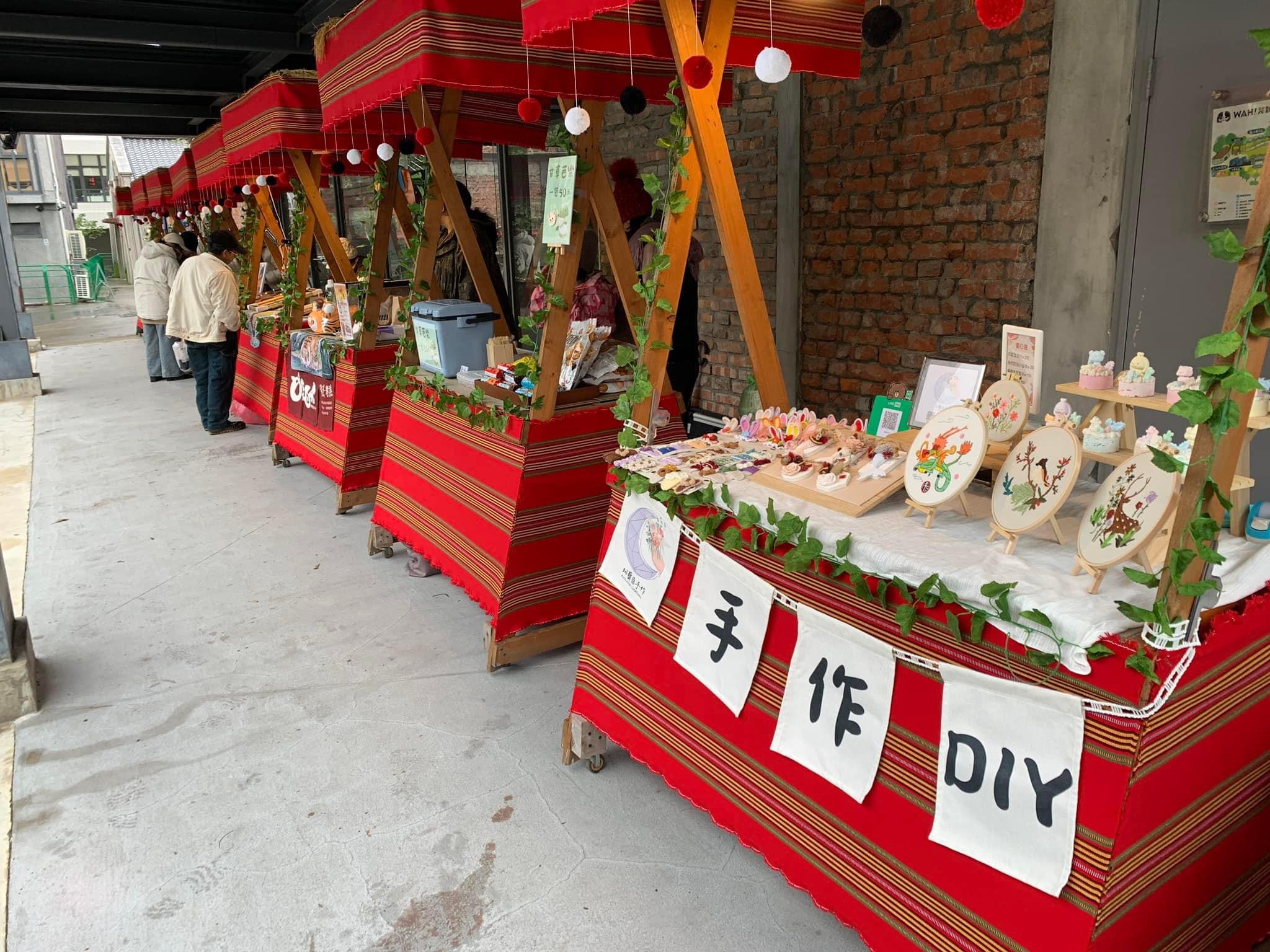 展場提供農特產品、手工藝品、特色美食展。(圖/記者林照東翻攝)
