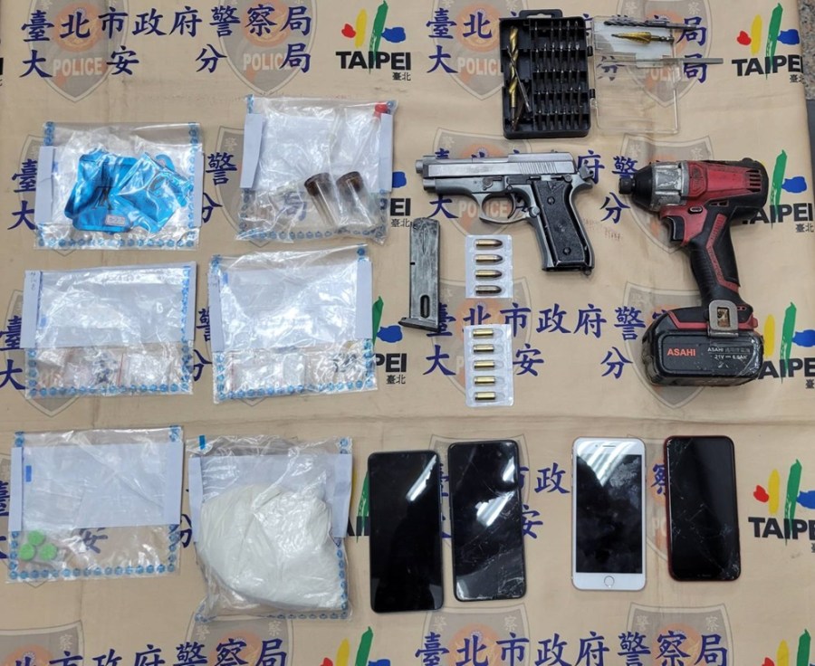 涉買槍枝零件組裝改造 警破改裝工廠意外逮3通緝犯 226 cnews204240303a03