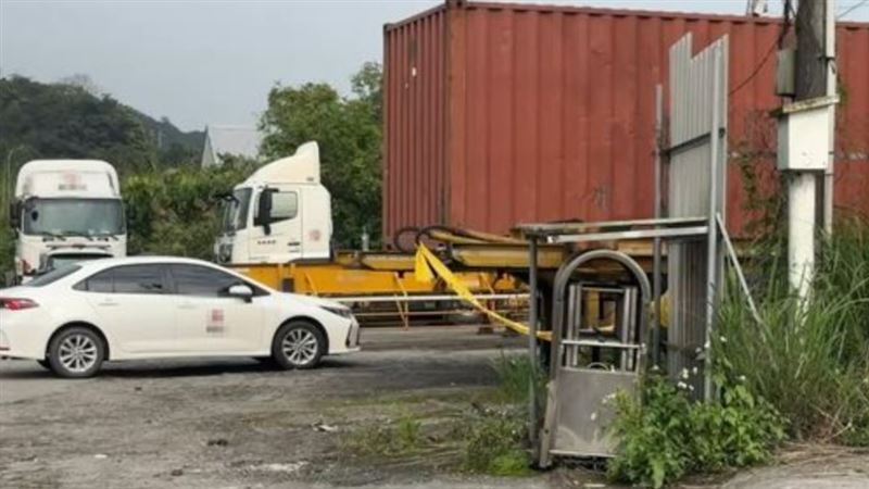 快訊/基隆男子除草遭電擊倒地 送醫急救不治