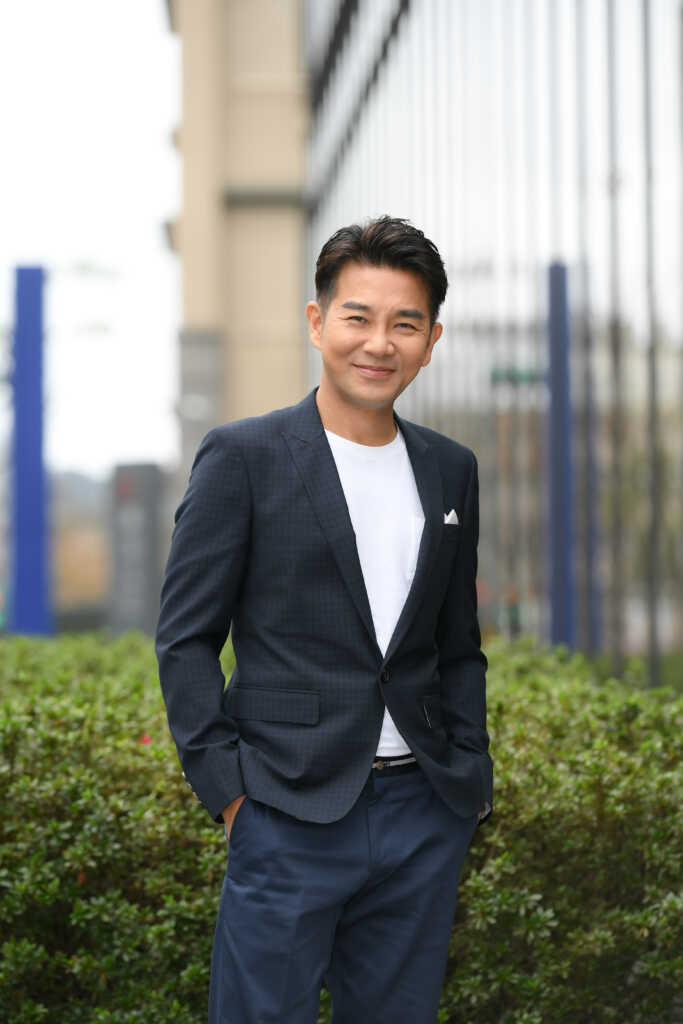 ▲新角色加入!亮哲挑戰岳父說話速度放慢 游詩璟、謝承均喊不出爸爸(三立提供)
