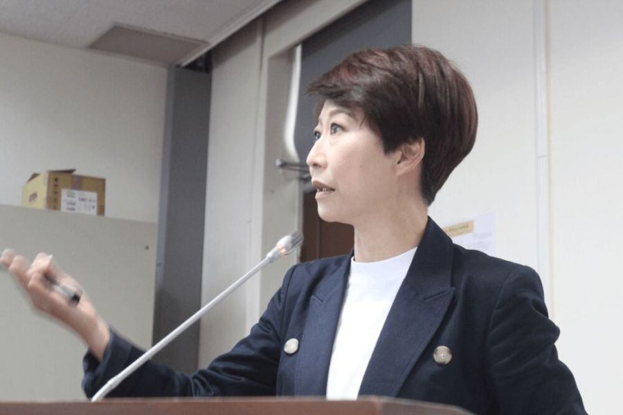 農漁民子女減免與助學金陷2擇1困境 陳亭妃要求農業部補救 222 照片來源:陳亭妃國會辦公室