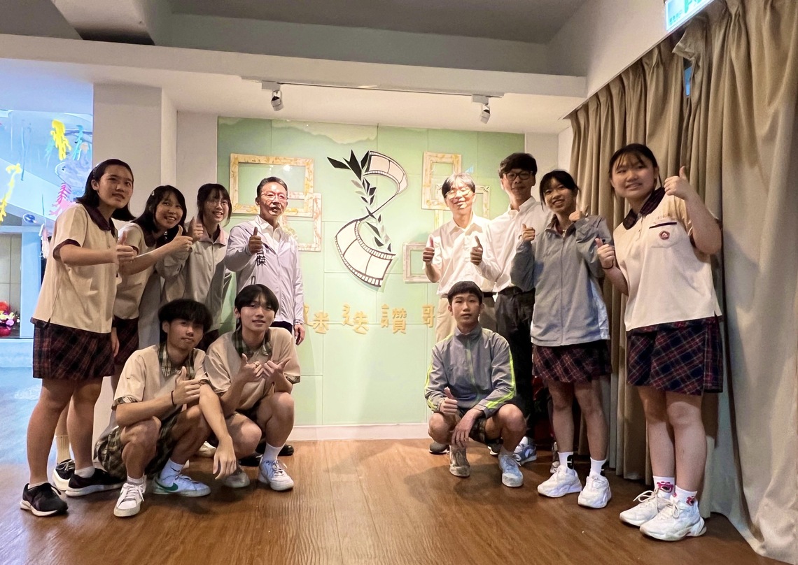漾新聞|五甲國中美術班畢業美展「迷迭讚歌」為三年學習做出最美的詮釋