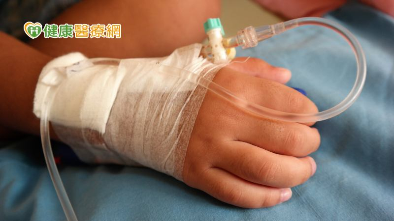今年首見兒童新冠死亡!2個案最小僅1歲 1例確診「心臟驟停」當日病逝