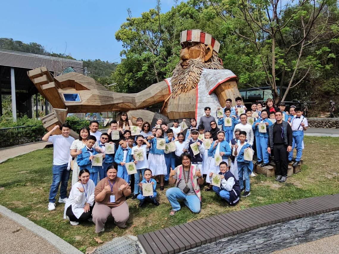 新加坡朝陽學校跨海來台直赴南投文化交流