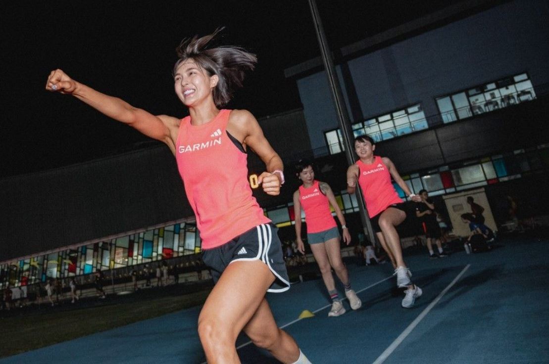 《看裝備》Garmin Forerunner 165 最懂女生 教妳如何睡得健康香甜、運動隨心自在