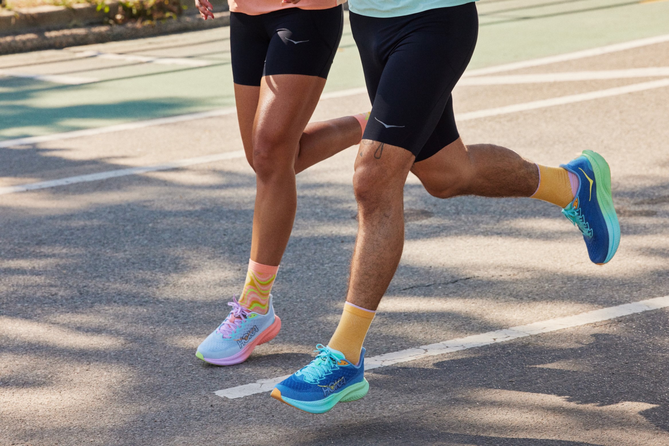 HOKA Mach 6專為競速需求量身設計,搭載全新SCF超臨界泡棉中底科技打造高回彈腳感