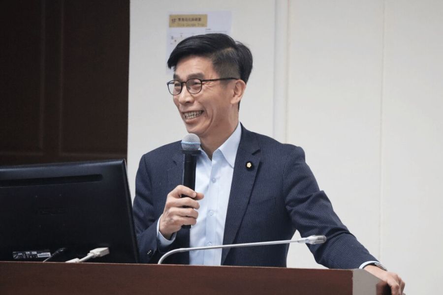 照片來源：鍾佳濱國會辦公室