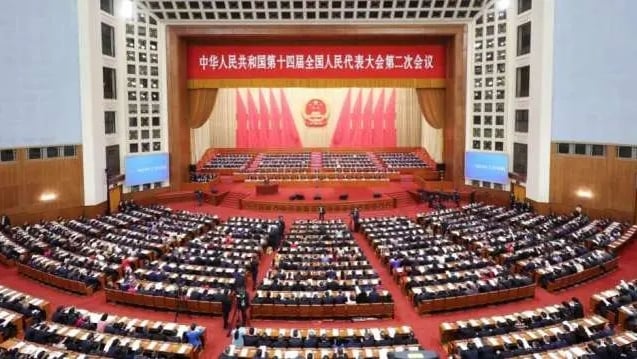 中國十四屆全國人大二次會議5日揭幕,國務院總理李強首度提出政府工作報告。翻攝新華社