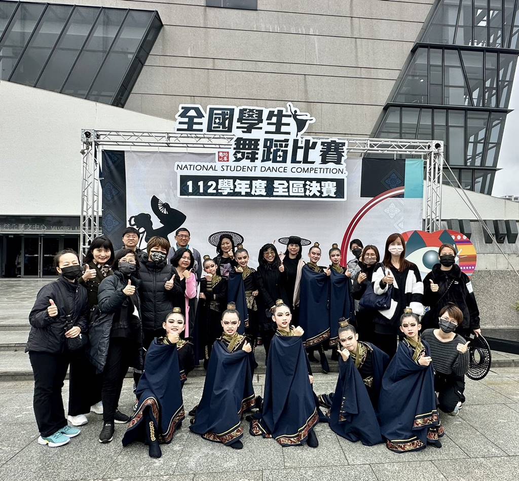 ▲鹿東國小以《夜伏破林迎戰行》獲國小B團體丙組古典舞特優。(彰化縣政府提供)
