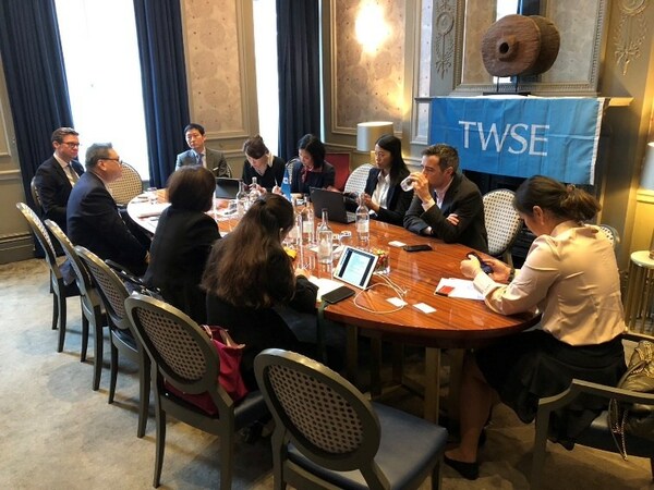 Group meeting at “Taiwan Day” event in London Group meeting at “Taiwan Day” event in London