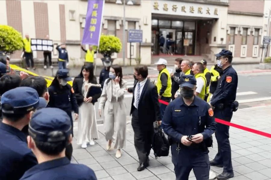 新竹里長北上聲援高虹安 控訴違法取證、政治髒手欺負市長 200 照片來源:民眾提供