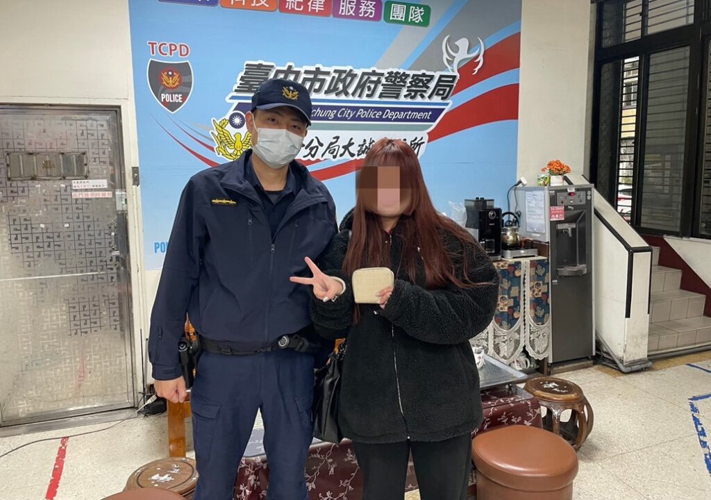 ▲圖說:大誠所員警積極調閱監視影像,成功破解錢包不見的真相 (圖/台中市政府提供)