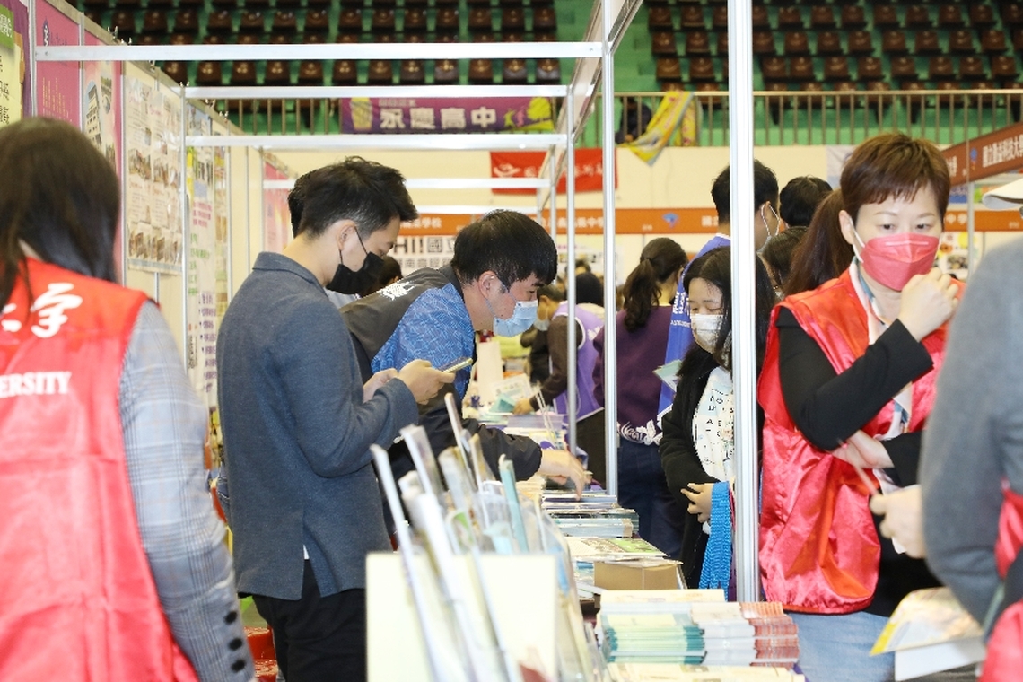 尋找未來方向 嘉義市2024大學博覽會3/9體育館登場人工智慧無人機科技夯