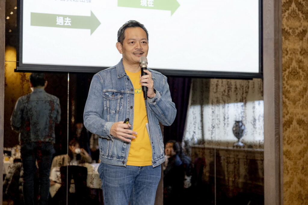 南一書局董事長蘇偉銓呼籲產業應重視教育現場的意見