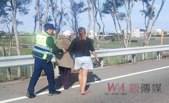 老翁與外傭誤闖快速道路 虎尾警方快速救援