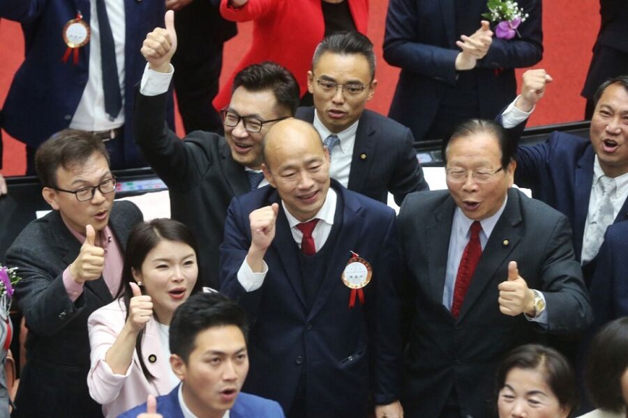 圖/國民黨版5大國會改革草案,有的違憲、有的不合常理,更與孫中山理念背道而馳。(圖/翻攝自bloomberg.com)