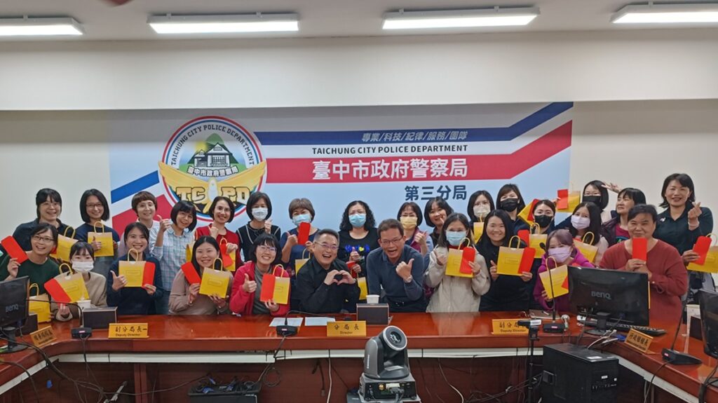 ▲圖說:中警三分局女神們專屬的婦女節午茶約會 (圖/台中市政府提供)
