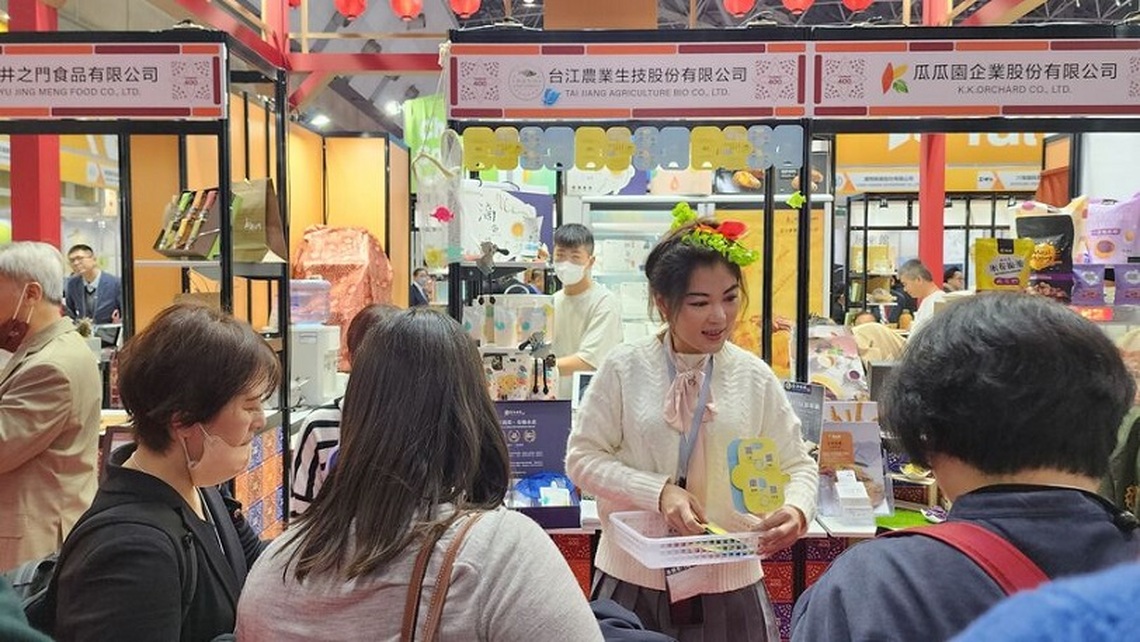 黃偉哲率台南隊參加東京食品展訂單豐富