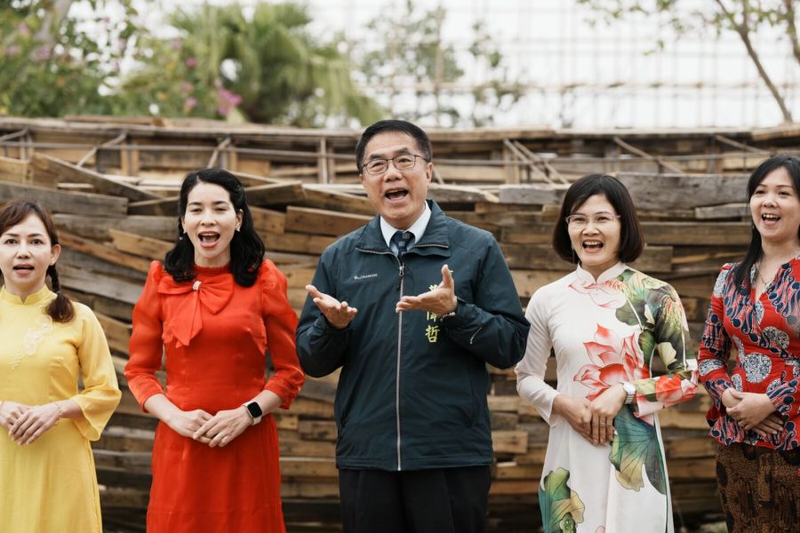 成功帶動台南觀光!市長黃偉哲施政滿意度達7成 9成青年對台南市民身分感到光榮 208 CNEWS195240309a01