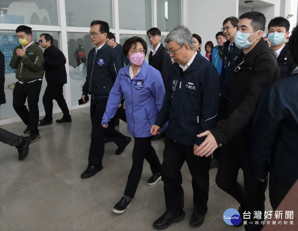行政院核定美港公路高架化，行政院長陳建仁今天向地方宣布。圖／記者鄧富珍翻攝