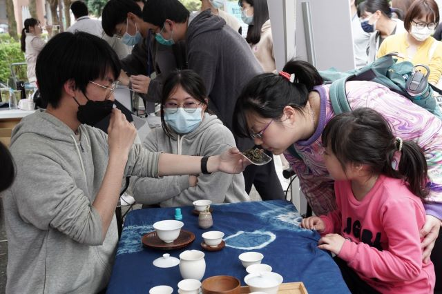 三峽綠茶季設有茶席體驗.jpg