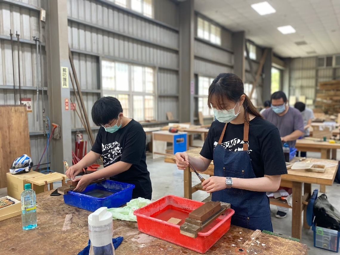 擁有「木都」美譽嘉義市 舉辦榫卯家具木作技術人才培育　