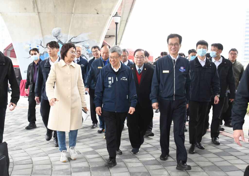 ▲彰化縣副縣長林田富表示,近年來因為氣候變遷,極端氣候帶來的瞬間強降雨,防洪治水變成很重要的考驗、感謝行政院陳院長對於地方的關心及建設的支持。(彰化縣政府提供)