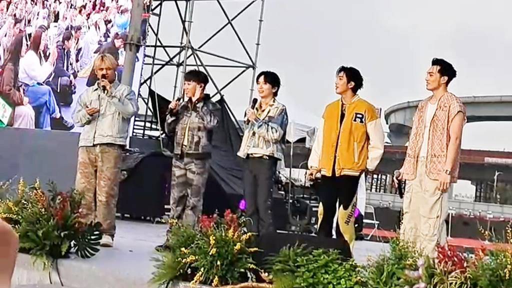 ▲萬人見證歷史! 等了19年台中巨蛋開工!五堅情、玖壹壹也都來了!首度唱工地動工的五堅情更興奮。(記者楊珊雯攝)