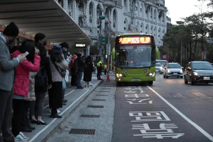【桃基同難2-2】國道客運公會盼漲價救營運 公路局:3月中送交通部審議 214 【桃基同難2-2】國道客運公會盼漲價救營運 公路局:3月中送交通部審議 213