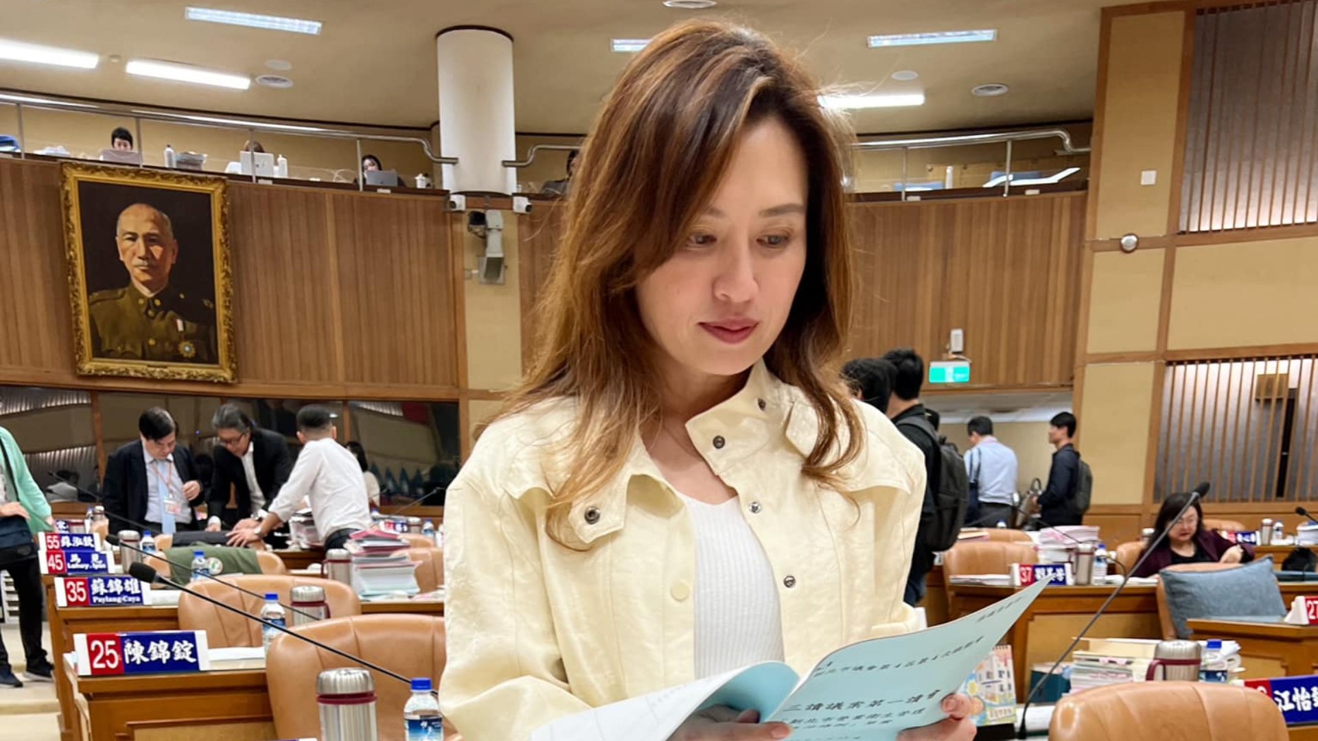 新北議員張嘉玲指控，跑行程時遭到一名男牙醫性騷擾，已提告。翻攝張嘉玲臉書