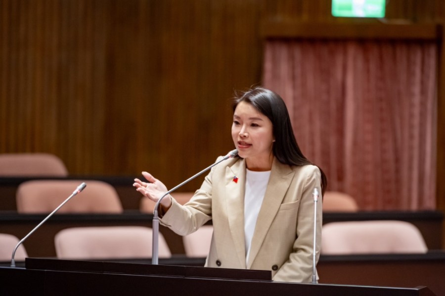 張嘉郡續力爭漲公糧價 陳建仁允研議增農民收益方案 200 國民黨立委張嘉郡12日總質詢陳揆。