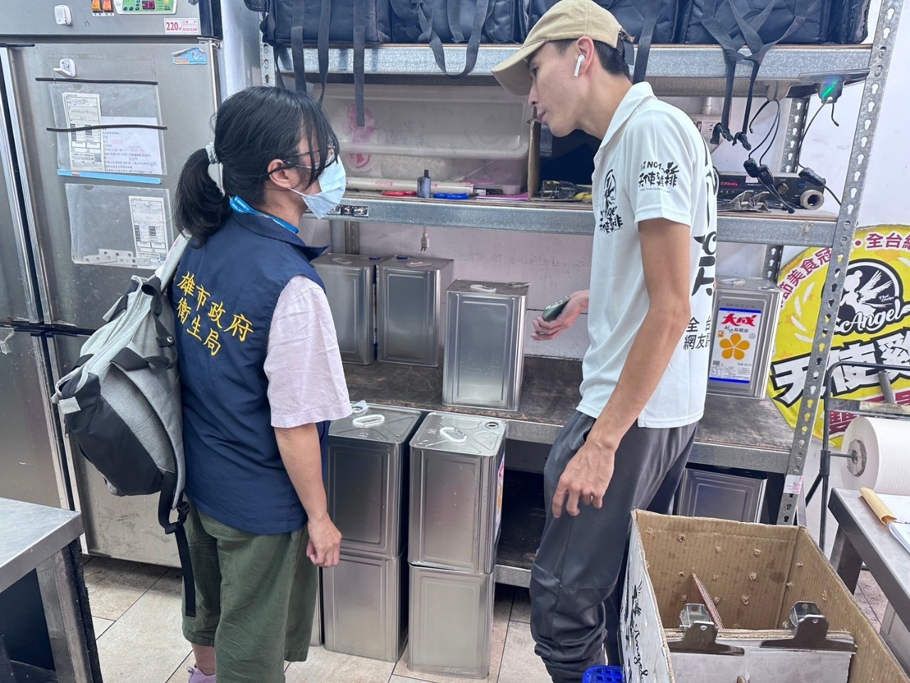 天使雞排調味料逾期 高雄市政府衛生局開罰