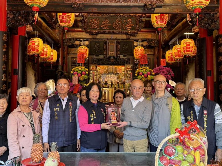 新港奉天宮媽祖 再度傳香分燈到日本