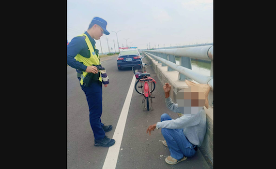 失智老人迷途東石鄉野要抓蝦 朴警積極訪查助安返家園團圓