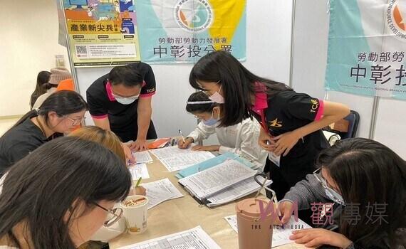 企業家提供2萬職缺!中彰投區大專校園徵才開跑 新鮮人搶先卡位
