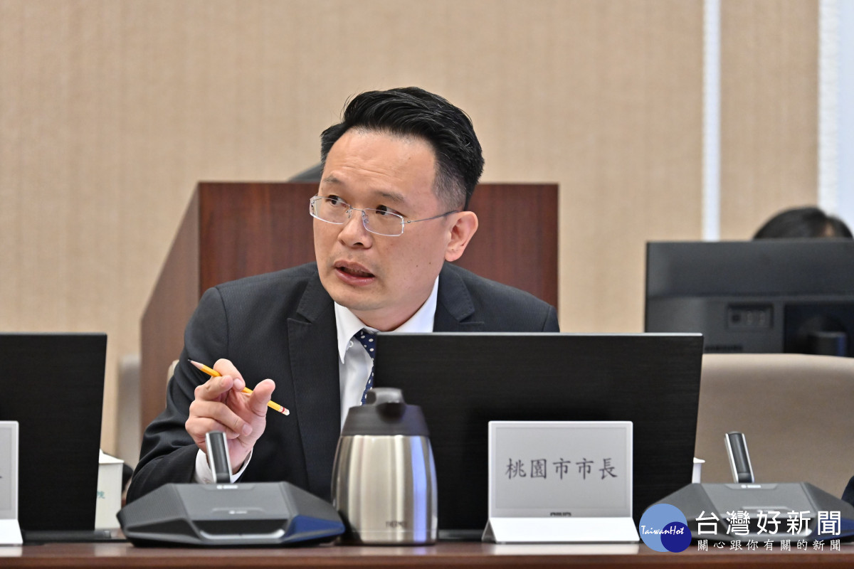 蘇副市長出席行政院會。