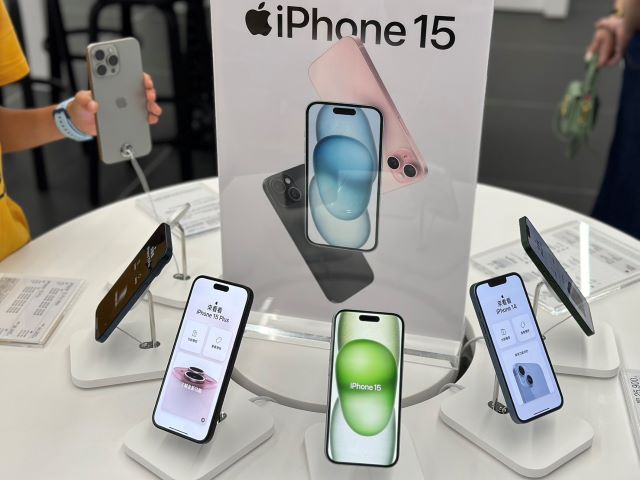 傑昇通信特地於白色情人節當天限時降價。.jpg
