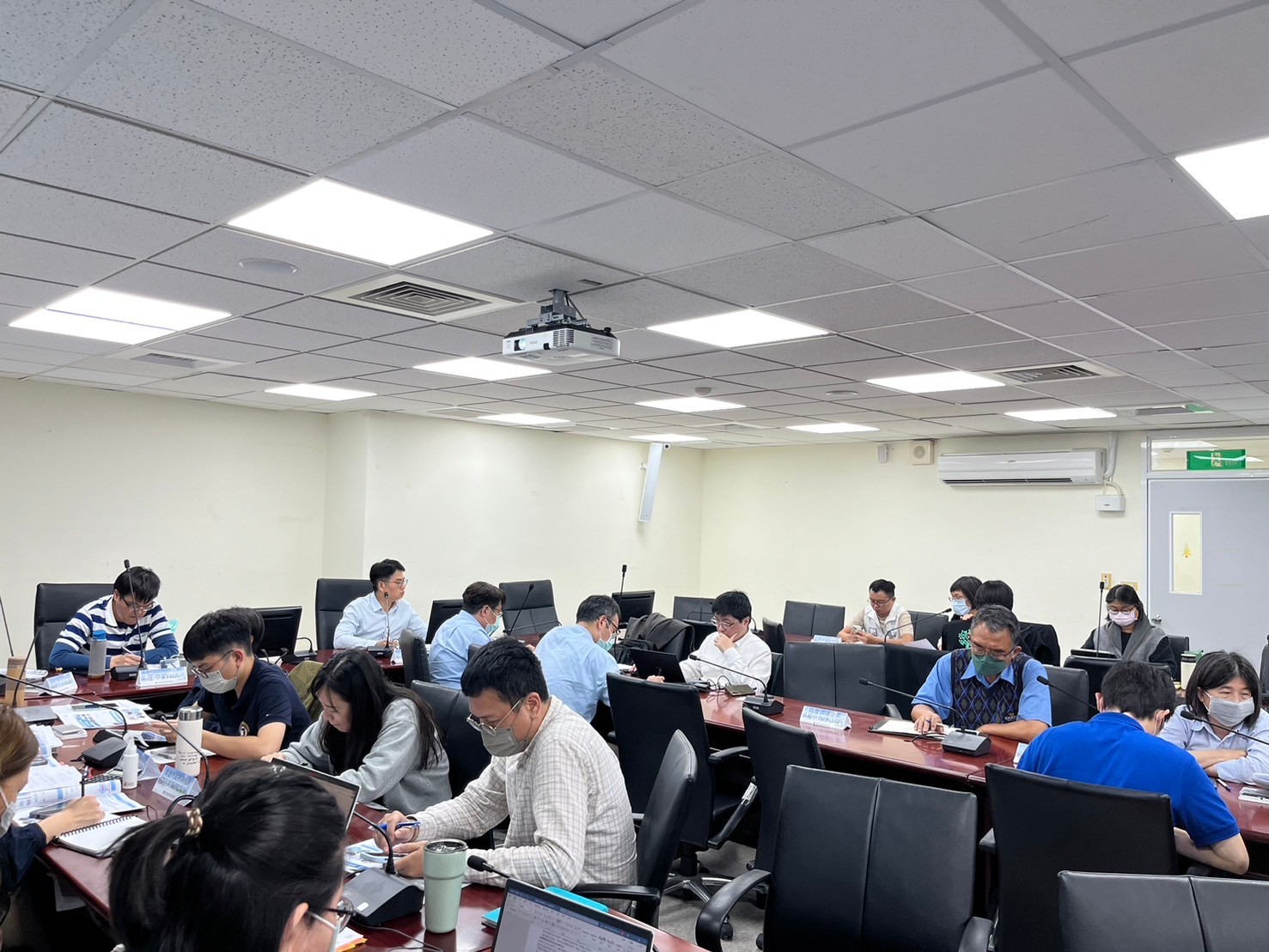 高雄市召開鋼鐵業加嚴標準第6次公聽研商會 持續督促鋼鐵業減污減碳 邁向2050淨零碳排