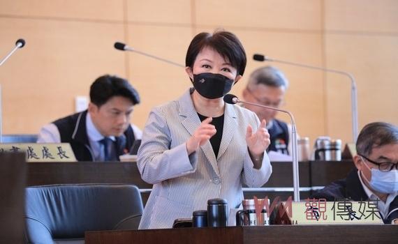 台中捷運車廂亮假槍！市長盧秀燕疾呼：從嚴不從寬