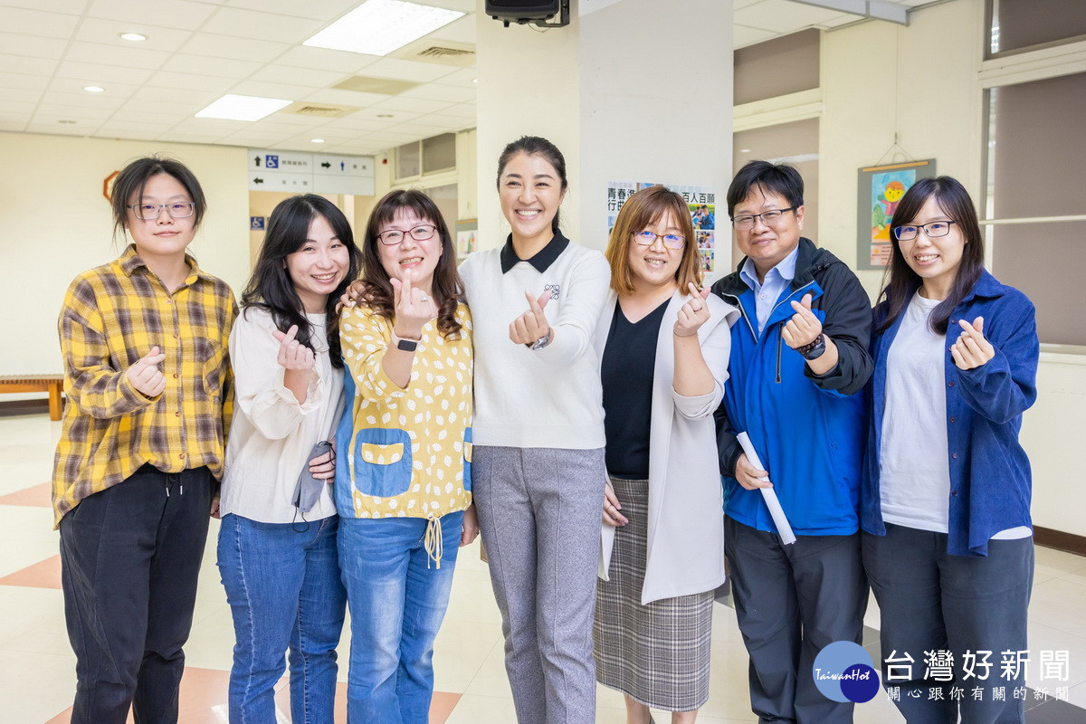 許縣長強調縣府是大家的後盾。(縣府提供)