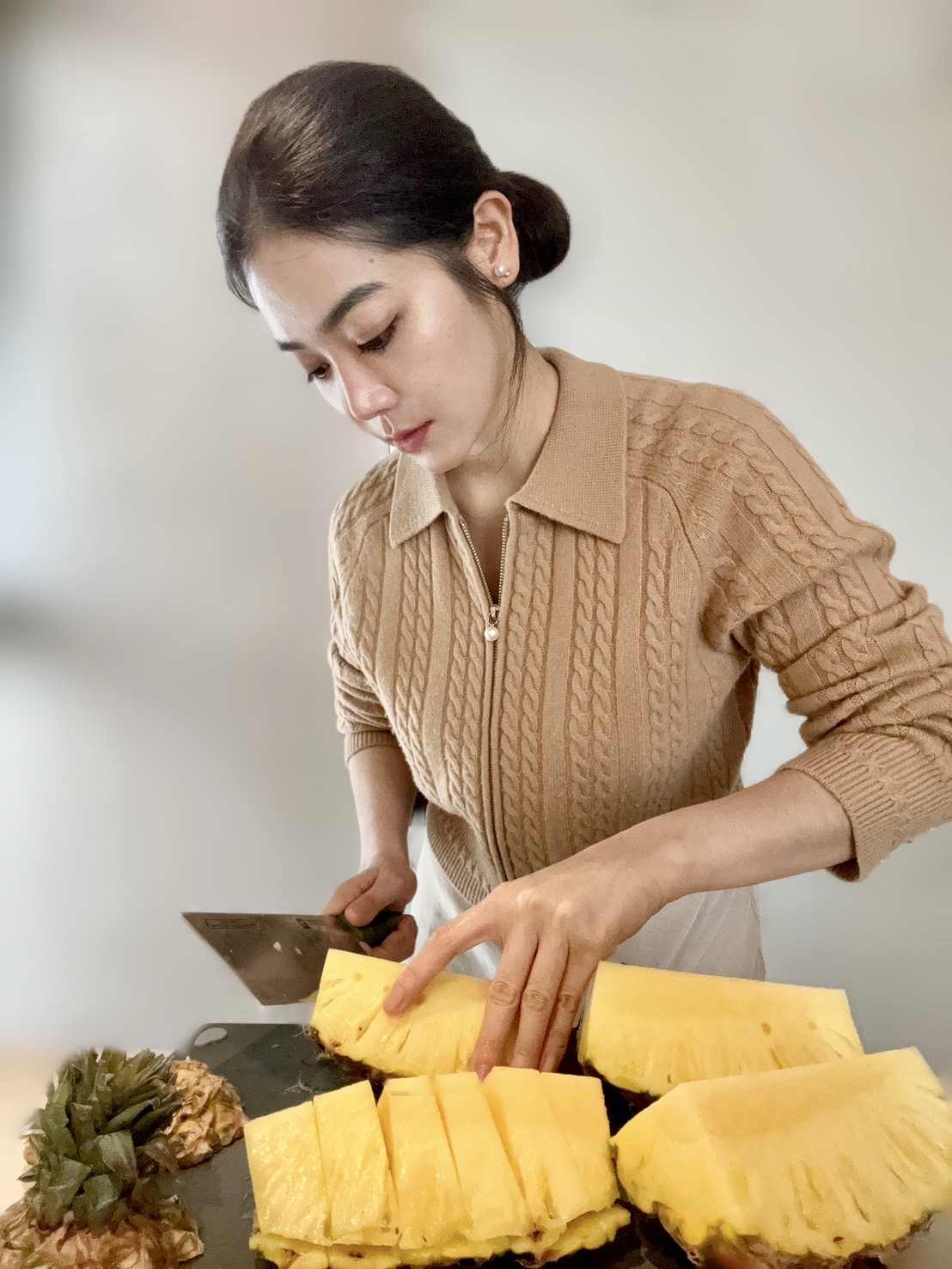 ▲美女主播劉方慈為台南鳳梨獻聲。（圖／劉方慈提供）