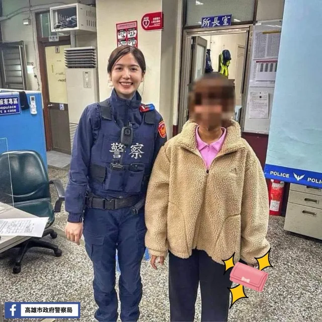 ▲正妹女警協助女大生尋回皮包，照片一發，引起網友暴動。（（記者張學宜翻攝高雄市政府警察局臉書）