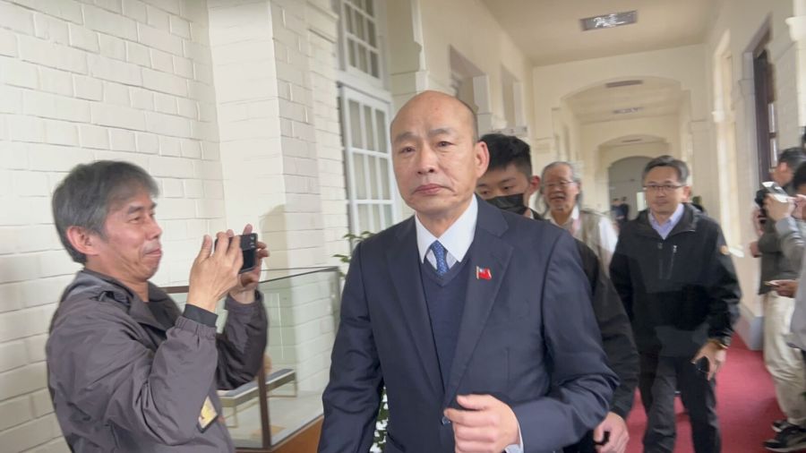 批韓國瑜沒收立委質詢 林楚茵點名周萬來不要當豬隊友 202 批韓國瑜沒收立委質詢 林楚茵點名周萬來不要當豬隊友 201